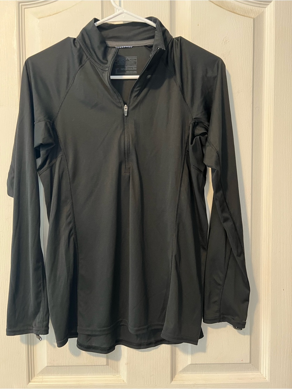 Patagonia Capilene Lightweight Zip-Neck Black Base Layer Long Sleeve Top Sz S